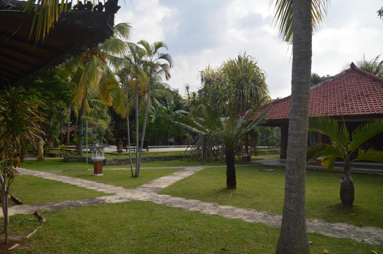 Bagus Beach Resort Lovina Buleleng Exterior foto