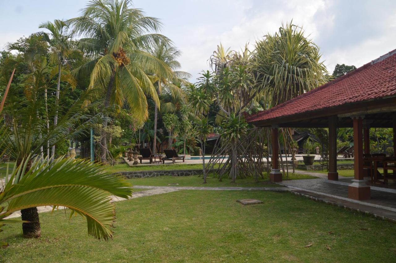 Bagus Beach Resort Lovina Buleleng Exterior foto